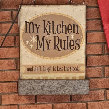 Slammin Sammys Diner - a sign that says my kitchen is my rules and don't forget to kiss the cook - Breakfast & Brunch Near Me - Gloucester Point, Virginia