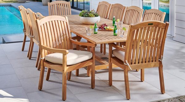 Fortunoff Backyard Store by null