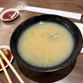 Waka Sakura - miso with clams - Conveyor Belt Sushi Near Me - Irvine, California Waka Sakura - miso with clams - Conveyor Belt Sushi Near Me - Irvine, California