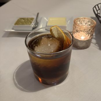 Ernie's Food & Spirits - Revolver - Steakhouses Near Me - Manteca, California