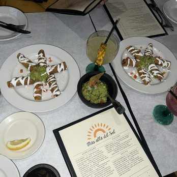 Mas Alla Del Sol - Flautas De Pollo - Mexican Near Me - Chicago, Illinois Mas Alla Del Sol - Flautas De Pollo - Mexican Near Me - Chicago, Illinois