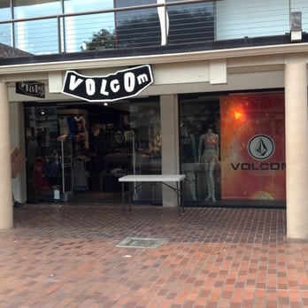 Volcom - Men's Clothing Near Me - Lahaina, Hawaii Volcom - Men's Clothing Near Me - Lahaina, Hawaii