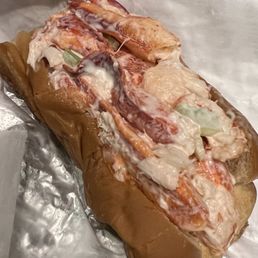 Lobster Roll Sandwich - really good. Cold lobster on a buttery, toasted roll Lobster Roll Sandwich - really good. Cold lobster on a buttery, toasted roll