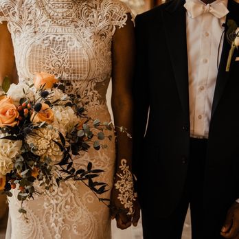 Flowers by Sharen - Flowers matches the wedding style so well! - Floral Designers Near Me - Arcadia, California Flowers by Sharen - Flowers matches the wedding style so well! - Floral Designers Near Me - Arcadia, California