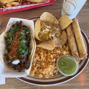 Johnie's Jr. Burgers - Combo plate - Burgers Near Me - Orange, California Johnie's Jr. Burgers - Combo plate - Burgers Near Me - Orange, California