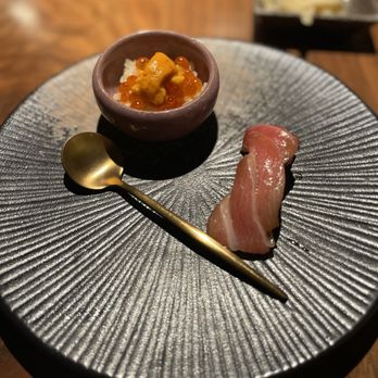 Ichika - Uni and ikura bowl with toro nigiri - Sushi Bars Near Me - Milpitas, California Ichika - Uni and ikura bowl with toro nigiri - Sushi Bars Near Me - Milpitas, California
