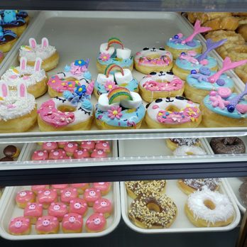 Dale's Donuts No 10 - Donuts Near Me - Fort Worth, Texas