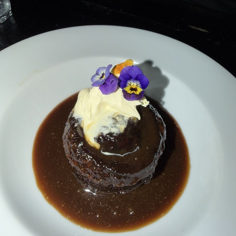 Ship Tavern - Sticky toffee pudding - Pubs Near Me - London, XGL Ship Tavern - Sticky toffee pudding - Pubs Near Me - London, XGL