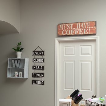PaintMor Painters - Kitchen walls and doors. So fresh and clean - Painters Near Me - McKinney, Texas PaintMor Painters - Kitchen walls and doors. So fresh and clean - Painters Near Me - McKinney, Texas