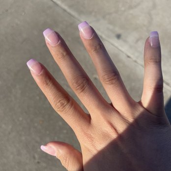 Organic Nail Bar - Look at the middle finger. - Nail Salons Near Me - Frisco, Texas