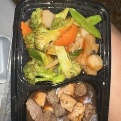 CHINA HOUSE - Hibachi Chicken
