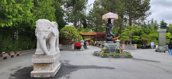 International Buddhist Temple by null