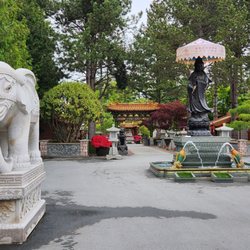 International Buddhist Society - Outside