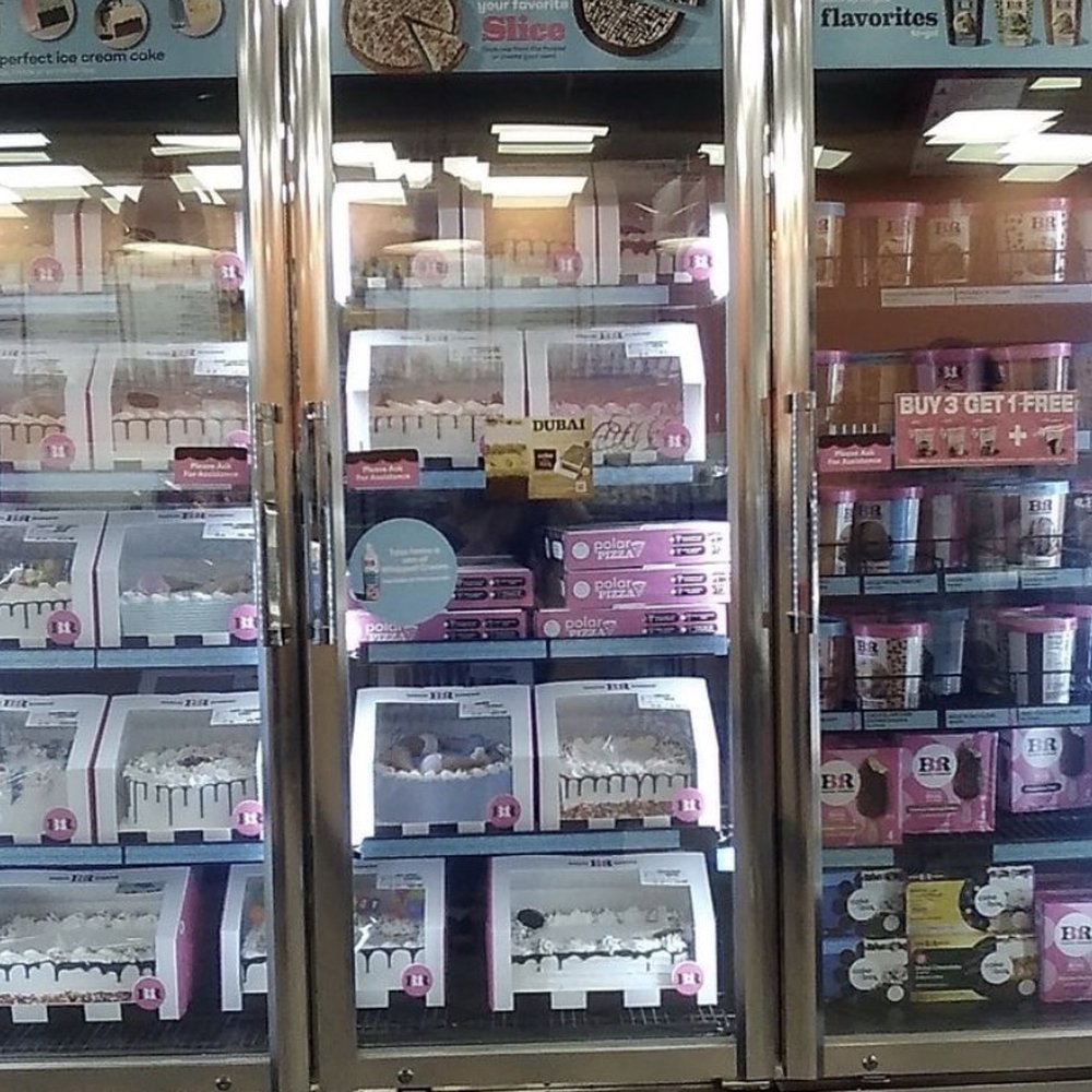 Baskin-Robbins - Fridge full of Ice-Cream cakes and ready made Ice-Cream.. Pints/quarts. - Ice Cream & Frozen Yogurt Near Me - Glendale, California Baskin-Robbins - Fridge full of Ice-Cream cakes and ready made Ice-Cream.. Pints/quarts. - Ice Cream & Frozen Yogurt Near Me - Glendale, California