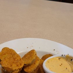 Sam & Louie's Italian Restaurant & New York Pizzeria - Fried pickles
