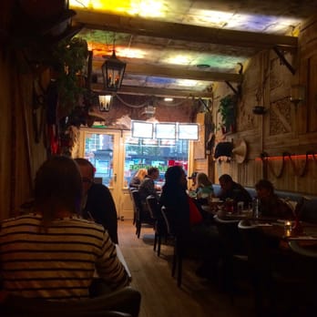 Mendoza - Inside - constantly busy. Which is good - Steakhouses Near Me - Amsterdam, New Hampshire