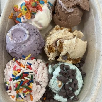 Stax Ice Cream Kitchen - Ice Cream Sampler - Ice Cream & Frozen Yogurt Near Me - Wilmington, North Carolina Stax Ice Cream Kitchen - Ice Cream Sampler - Ice Cream & Frozen Yogurt Near Me - Wilmington, North Carolina