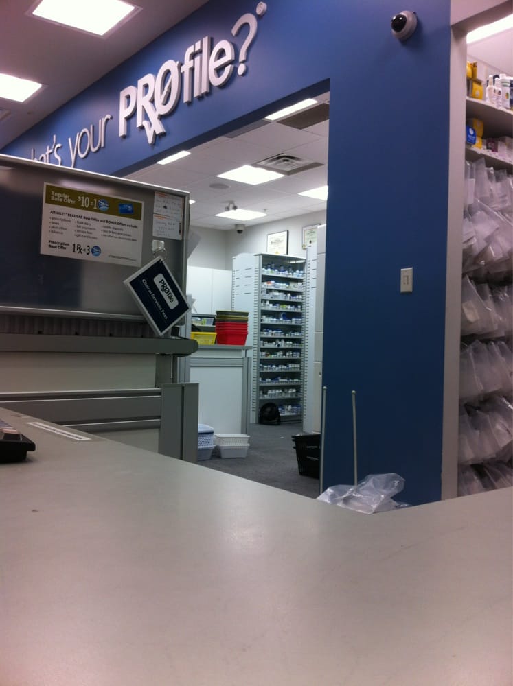 LAWTONS DRUGS Updated August 2024 90 Main Street, Dartmouth, Nova