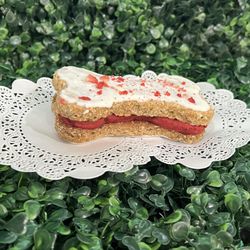 Forage Dog Barkery - Ice Cream Sandwiches for your Pup!
