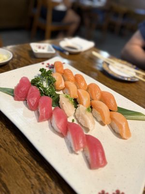 Masuki Sushi by null