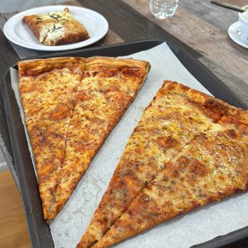 Lenny's Pizza - Three slices of pizza! - Pizza Near Me - Boca Raton, Florida Lenny's Pizza - Three slices of pizza! - Pizza Near Me - Boca Raton, Florida