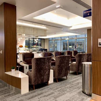 Delta SkyClub A43 - the lounge area - Airport Lounges Near Me - Detroit, Michigan