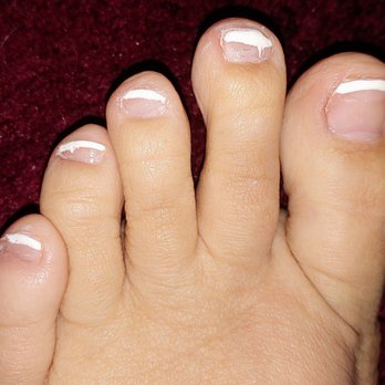 Paris Nails & Spa - Destroyed my polish by rushing - Nail Salons Near Me - Menifee, California