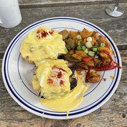 Walter's Benedict. With pork belly You can chose brisket, pulled pork or pork belly Walter's Benedict. With pork belly You can chose brisket, pulled pork or pork belly