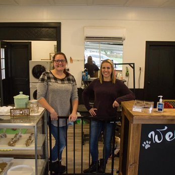 Happy Paws Pet Salon - Pet Groomers Near Me - Hamilton, Michigan Happy Paws Pet Salon - Pet Groomers Near Me - Hamilton, Michigan