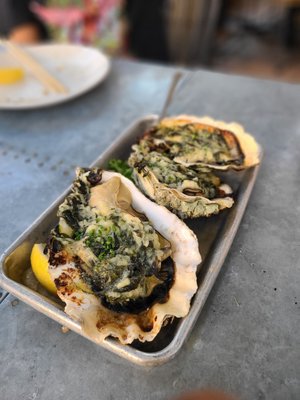 EMC Seafood & Raw Bar by null