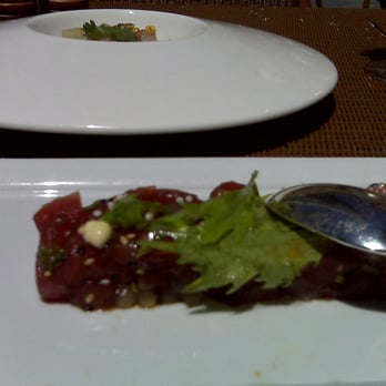 NoMI - tuna tar tar, kona kampachi ceviche - Bars Near Me - Chicago, Illinois