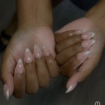Glamour Nails - This is the photo that I showed the tech and that he assured me he could do. - Nail Salons Near Me - Brockton, Massachusetts Glamour Nails - This is the photo that I showed the tech and that he assured me he could do. - Nail Salons Near Me - Brockton, Massachusetts
