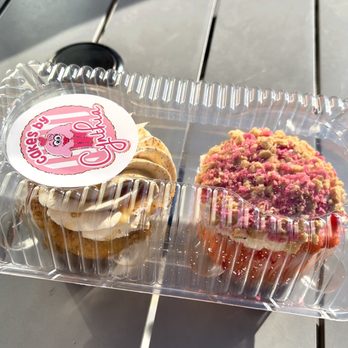 Cakes by Cynthia - Snicker doodle - Cupcakes Near Me - Arbutus, Maryland Cakes by Cynthia - Snicker doodle - Cupcakes Near Me - Arbutus, Maryland