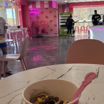 Gelato Sweetspot - Ice Cream & Frozen Yogurt Near Me - Poway, California