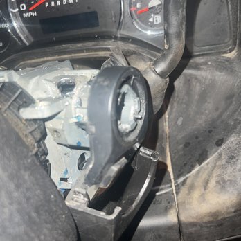 A&M Locksmith Services - Damaged ignition - Keys & Locksmiths Near Me - Encino, California A&M Locksmith Services - Damaged ignition - Keys & Locksmiths Near Me - Encino, California