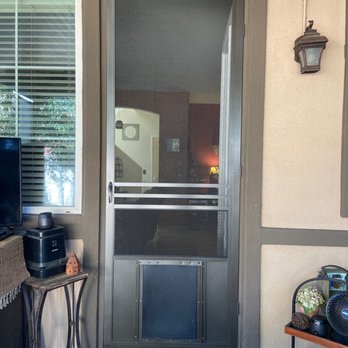 I&G Screens - Custom screen door with doggie door. - Door Sales/Installation Near Me - Fontana, California I&G Screens - Custom screen door with doggie door. - Door Sales/Installation Near Me - Fontana, California
