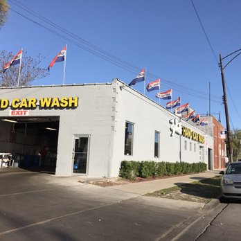 Splash Hand Car Wash - Exterior exit of the car wash they do a really great job and they're open super early! - Car Wash Near Me - Chicago, Illinois