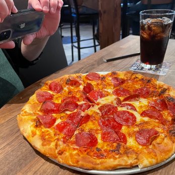Yard House - Hubs loves a pep pizza - I love that it's part of HH! - Bars Near Me - Long Beach, California