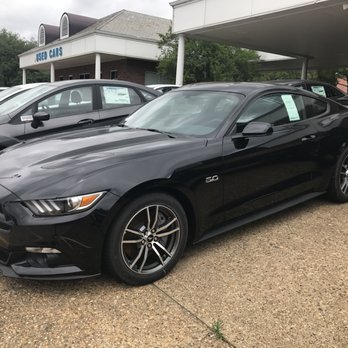 Tyler Ford - Car Dealers Near Me - Tyler, Texas