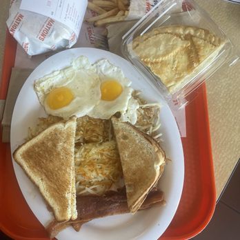 Nation's Giant Hamburgers - TWO EXTRA LARGE AA EGGS - Burgers Near Me - Castro Valley, California