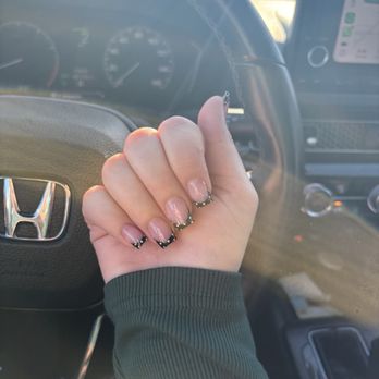 Diva Nails - Nail Salons Near Me - Glendale, Arizona
