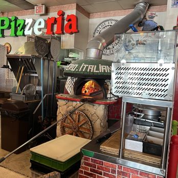 Impero Italiano - Interior - Pizza Near Me - Houston, Texas Impero Italiano - Interior - Pizza Near Me - Houston, Texas