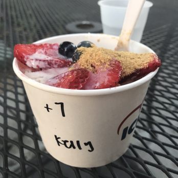 ICICLES - strawberry fantasy with blueberries, strawberries, condensed milk, and graham cracker as toppings - Ice Cream & Frozen Yogurt Near Me - Cupertino, California ICICLES - strawberry fantasy with blueberries, strawberries, condensed milk, and graham cracker as toppings - Ice Cream & Frozen Yogurt Near Me - Cupertino, California