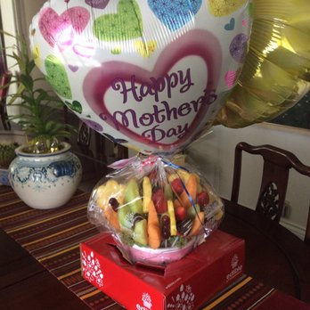 Edible Arrangements - a basket of fruit and a heart shaped balloon - Gift Shops Near Me - Tucson, Arizona