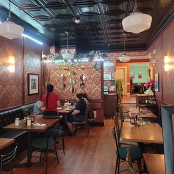American & Mexican Diner - view from door - Diners Near Me - Hartford, Connecticut American & Mexican Diner - view from door - Diners Near Me - Hartford, Connecticut