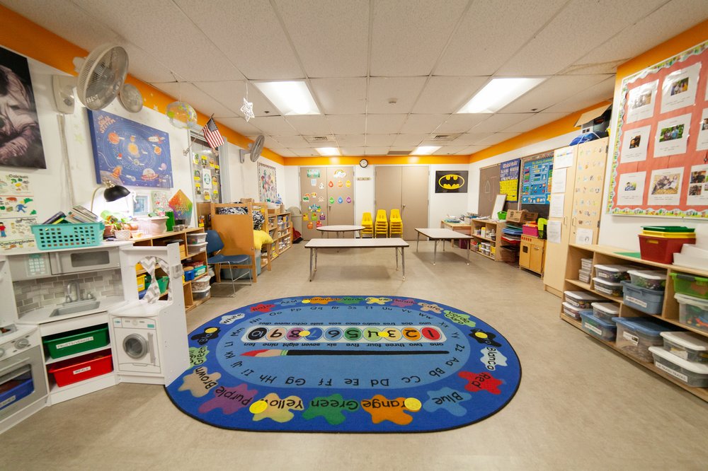 Mid-County YMCA Minier Early Childhood Education Center - childcare center in Brentwood, MO