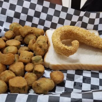 The Rolling Rooster - Kids catfish - Chicken Wings Near Me - Austin, Texas