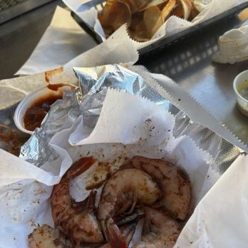 Zunzibar - Shrimp cocktail - Bars Near Me - Tybee Island, Georgia Zunzibar - Shrimp cocktail - Bars Near Me - Tybee Island, Georgia