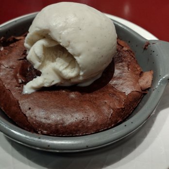 Harry's - Lava chocolate - Steakhouses Near Me - Manhattan, New York