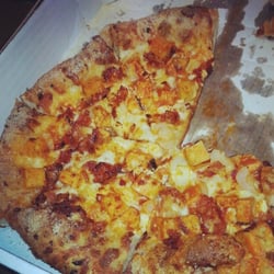 The Parlour - Buffalo chicken pizza, with garlic butter parmasean crust